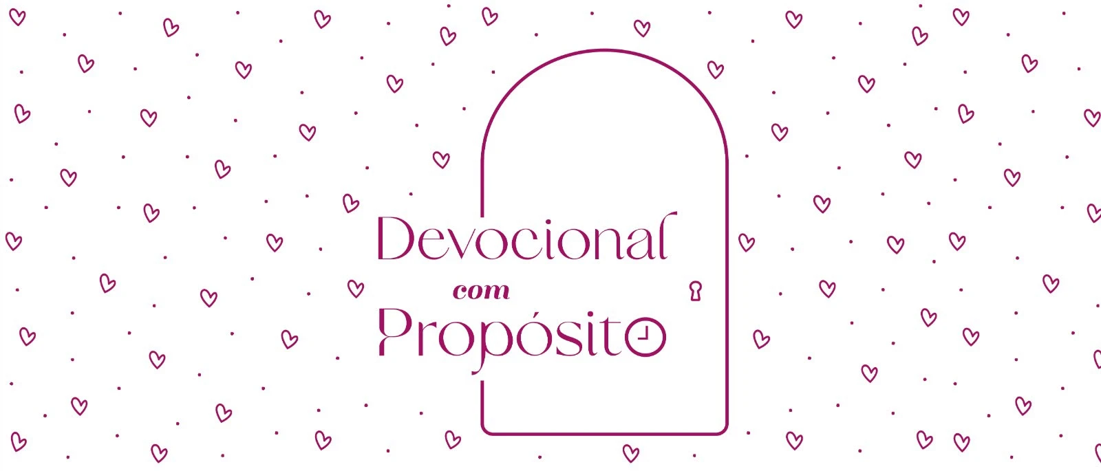 Arte aprovada da xícara, com corações irregulares e escrita rosa